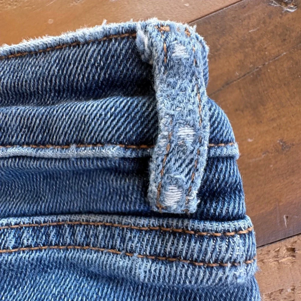 Anthro & Other Stories Stockholm Atelier Straight Leg Raw Hem Jeans Blue Sz 28